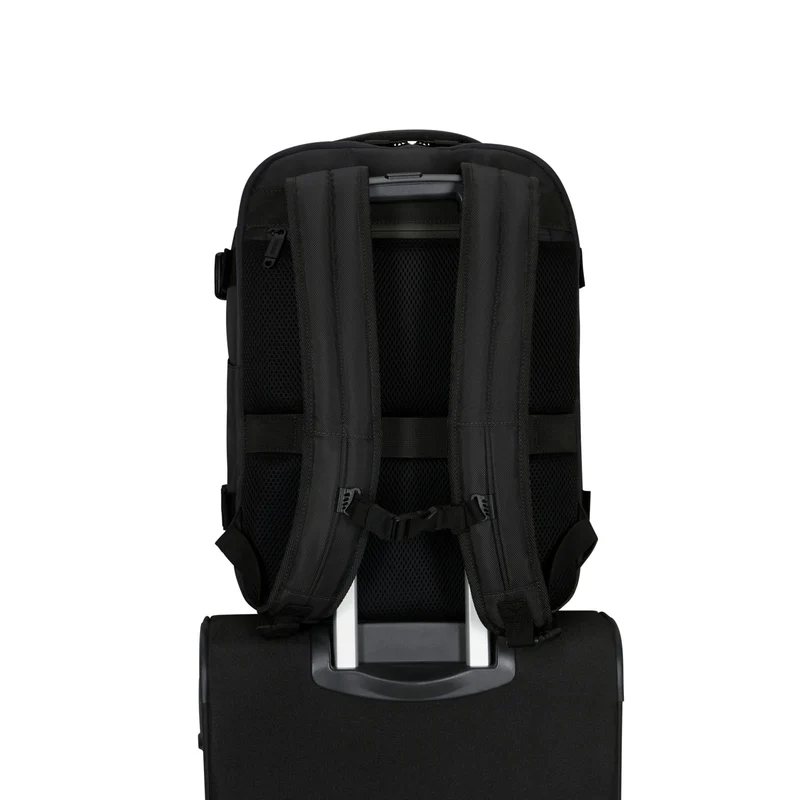 American Tourister Urban Track - Laptoprucksack 15.6" 45 cm (schwarz)