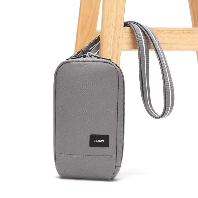 pacsafe RFIDsafe Tech Crossbody - Umhängetasche 22 cm (stone)