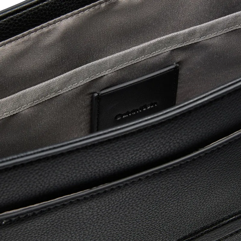 Calvin Klein Raised - Umhängetasche 29.5 cm (black)