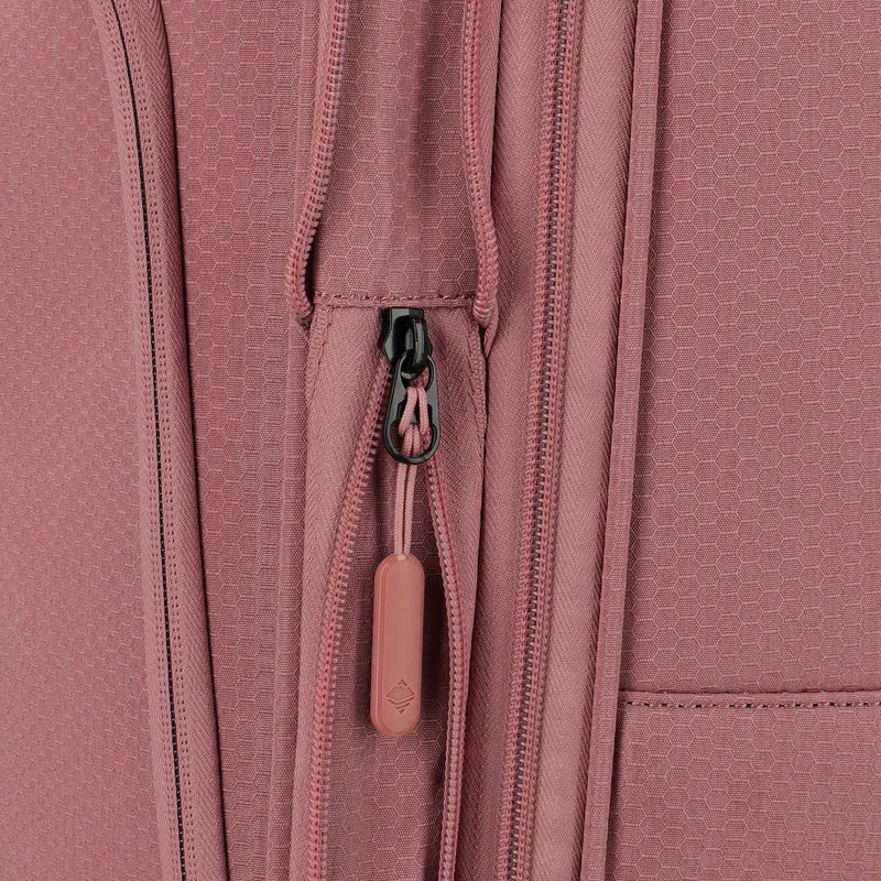 Travelite Kick Off - 4-Rollen-Trolley M 67 cm erw. (blush)