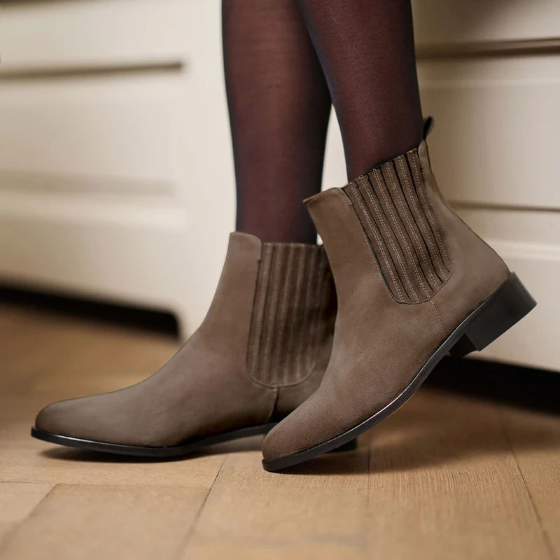 Isabel Bernard Vendôme Chey Taupe Suede Chelsea Stiefel IB53000SS-178-36