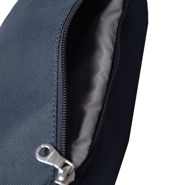 Sandqvist Ground Crossbody - Umhängetasche 30 cm (navy)