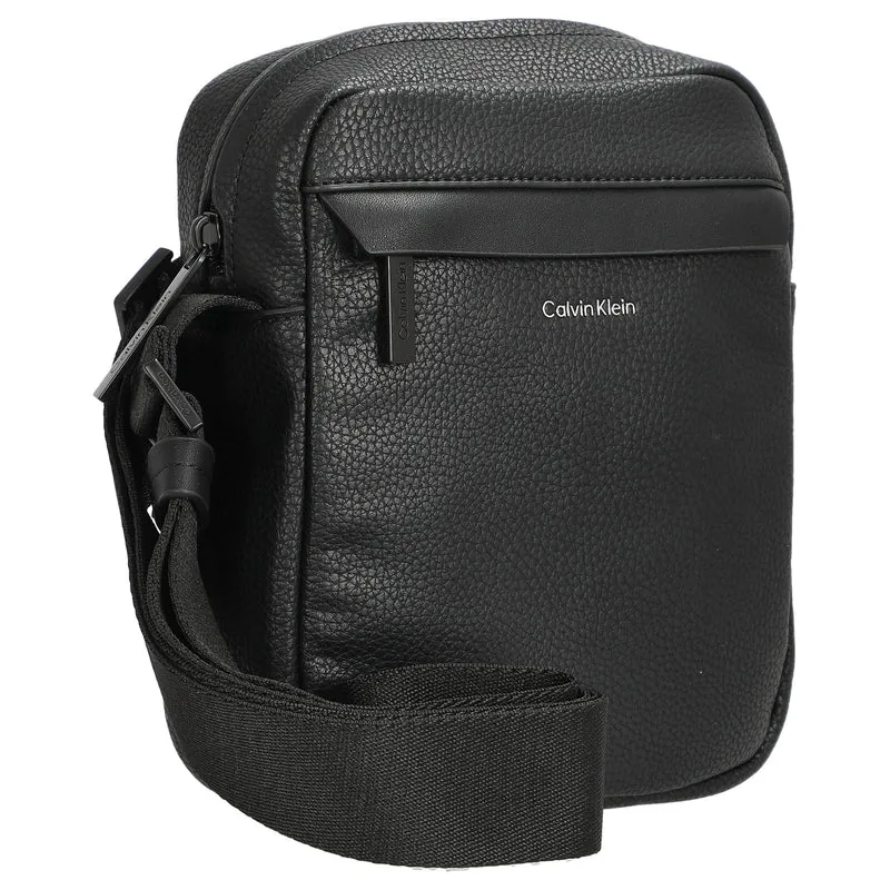 Calvin Klein Must Reporter - Umhängetasche 24 cm (schwarz)