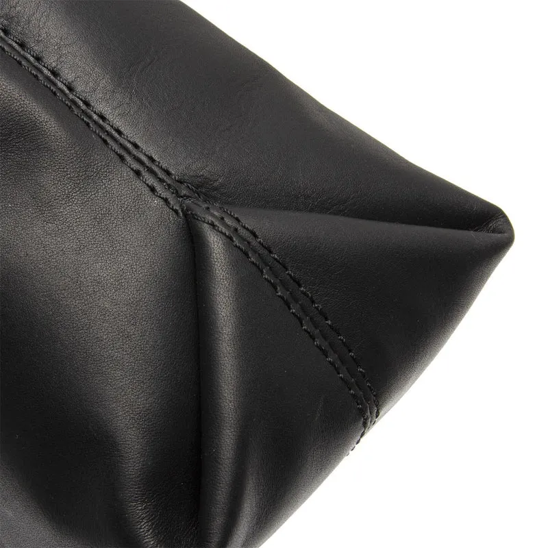 The Chesterfield Brand Christie - Schultertasche 23 cm (schwarz)