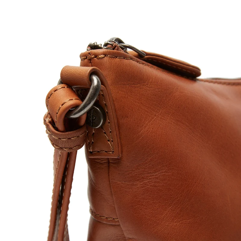 The Chesterfield Brand Redding - Umhängetasche 23.5 cm (cognac)
