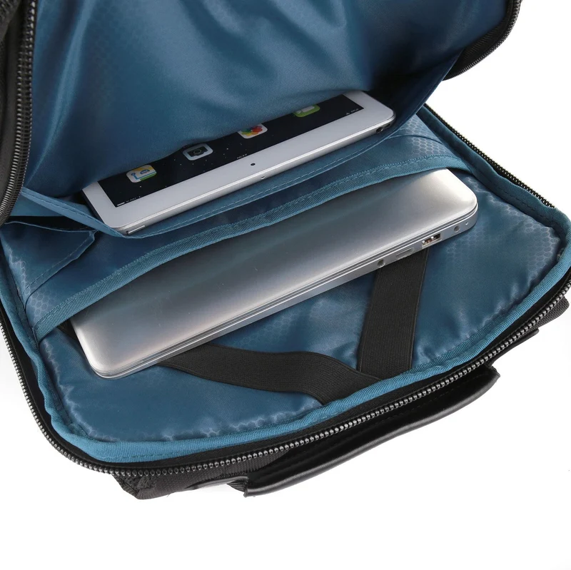 Roncato Agency - Rucksack 15.6" USB 43 cm (nero)