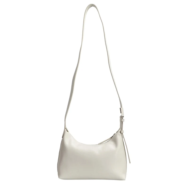Calvin Klein Hardware Strap - Umhängetasche M 26 cm (chalk)