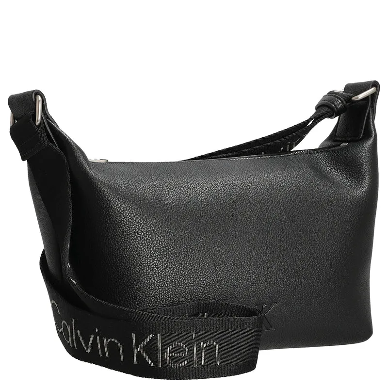 Calvin Klein Ultralight - Umhängetasche 21 cm (schwarz)