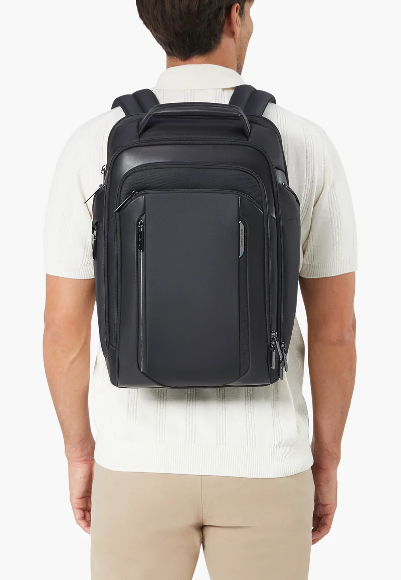 Spectrolite 4.0 Laptop 15.6" Exp Black - Rucksack