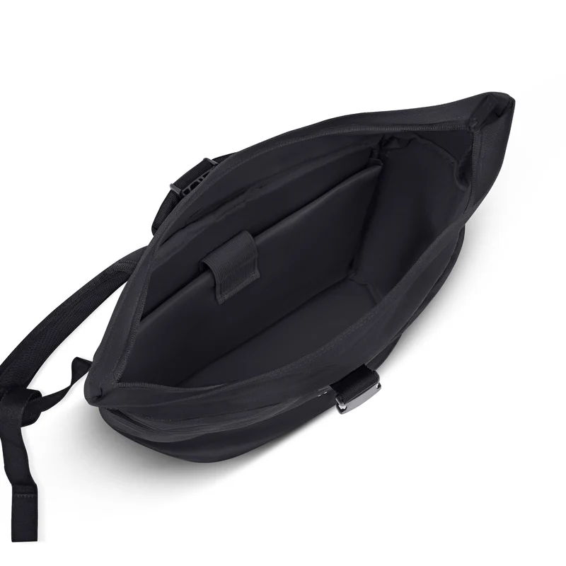 Johnny Urban Luca Medium - Rolltop Backpack 42 cm (black)