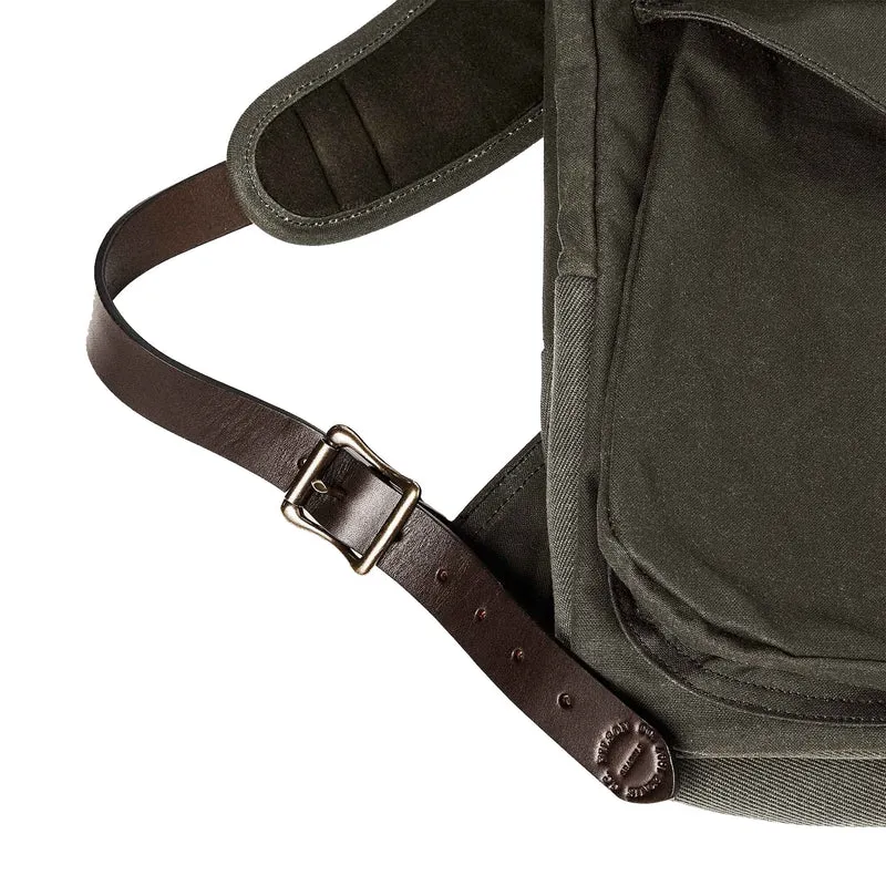 Filson Journeyman Oil Finish - Rucksack 15" 44.5 cm (otter green)