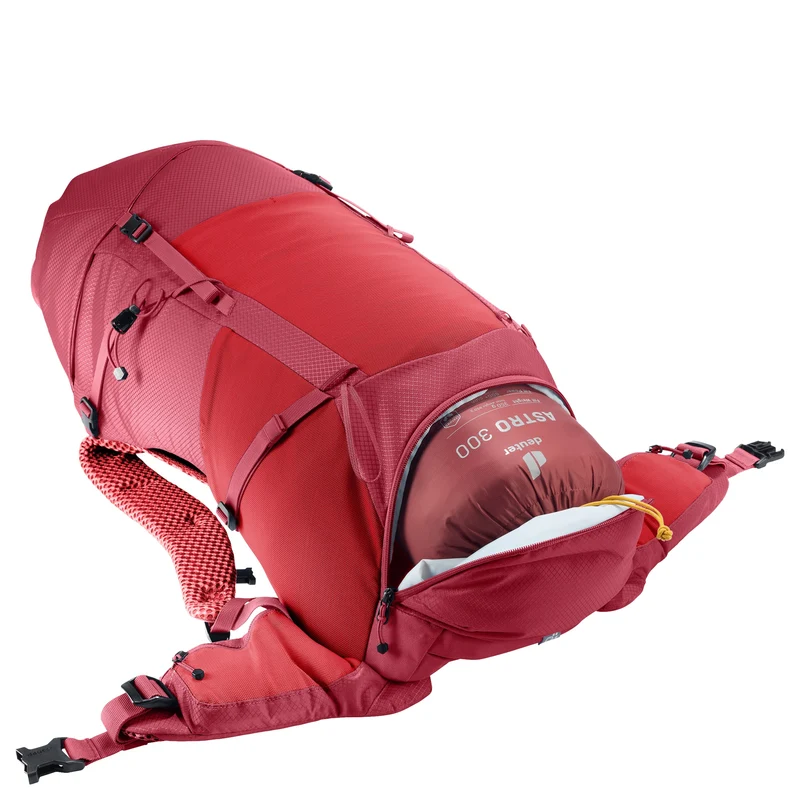 Deuter Futura 32 - Wanderrucksack 66 cm (cherry-masala)