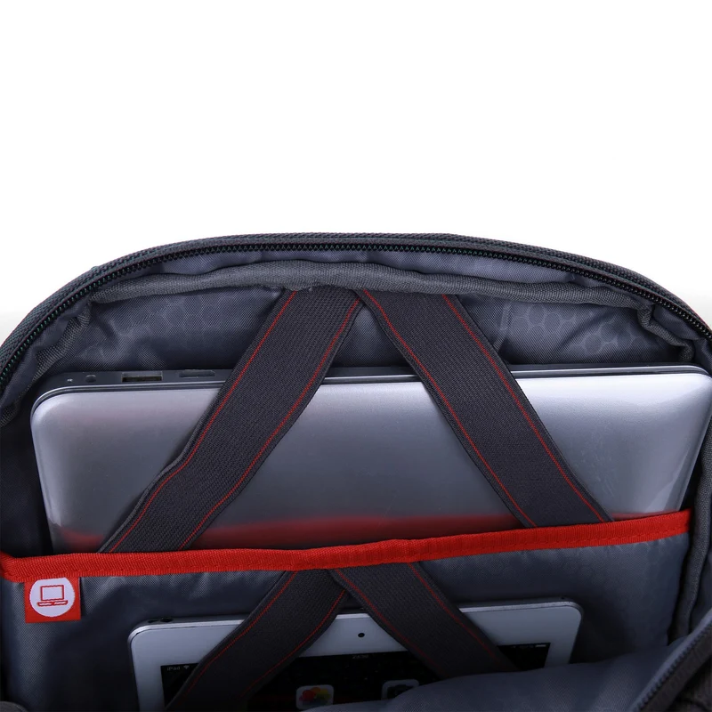 Roncato Surface - Rucksack 14"/Tabletfach 10" 40 cm (nero)