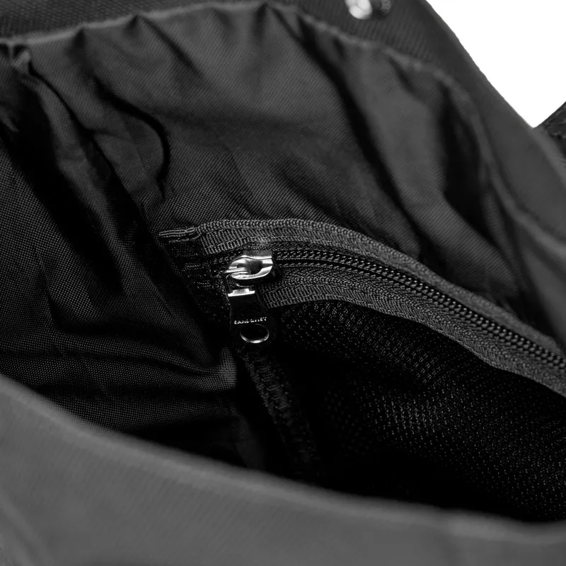 Sandqvist Icon Sacoche - Umhängetasche 37 cm (black)