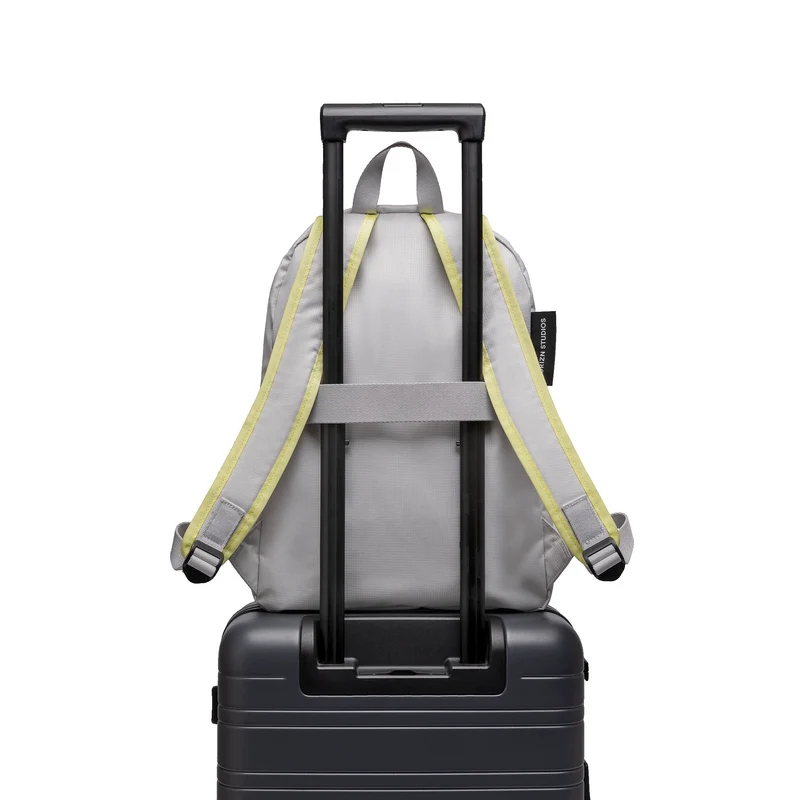 Horizn Studios Shibuya Daypack - Rucksack 44 cm M (light quartz grey/glossy lemon)