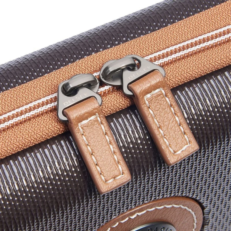 Delsey Paris Chatelet Air 2.0 Clutch - Umhängetasche 18 cm (braun)