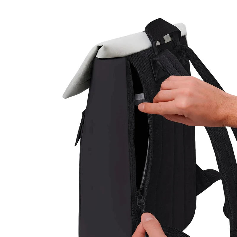 Ucon Acrobatics Jasper Mini Aloe Rolltop - Rucksack 16'' 42 cm (black)