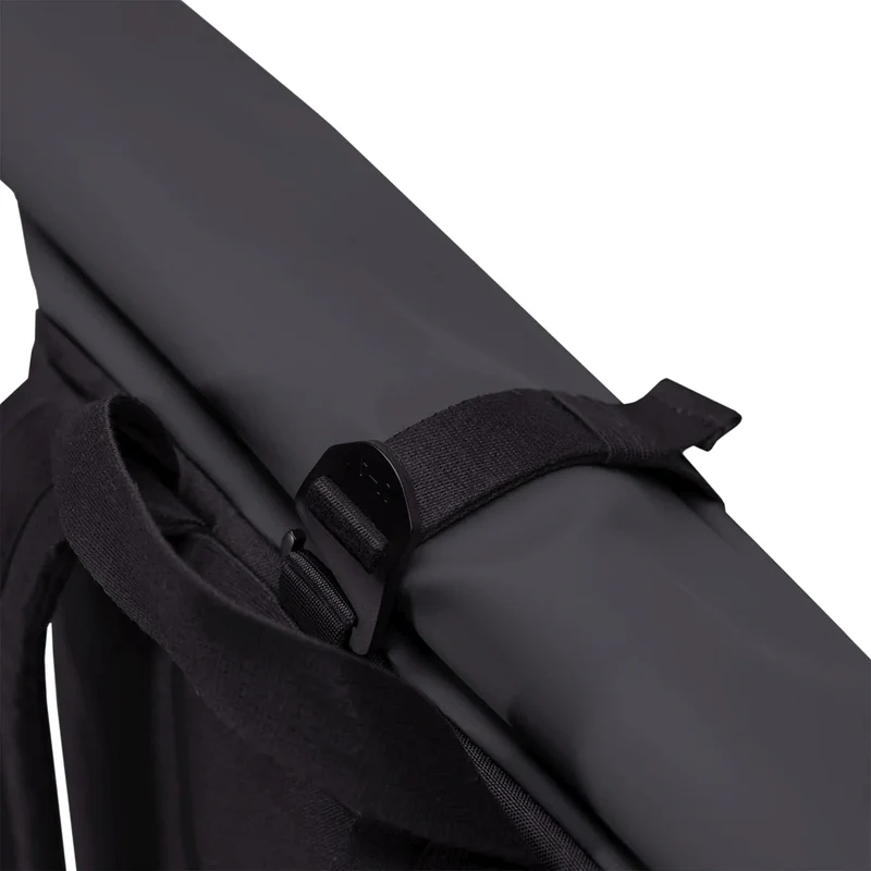 Ucon Acrobatics Vito Medium Lotus Rolltop - Rucksack 15" 49 cm (black)