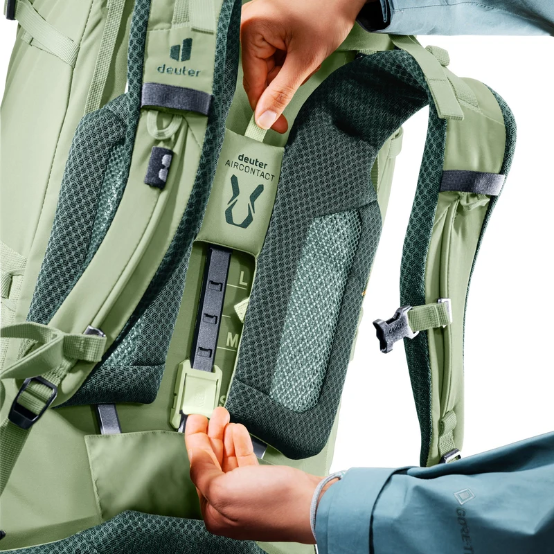 Deuter Aircontact Core 45 + 10 SL - Trekkingrucksack 82 cm (grove-ivy)