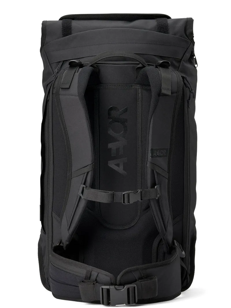 Travel Pack Black Eclipse + Wash Pack Set