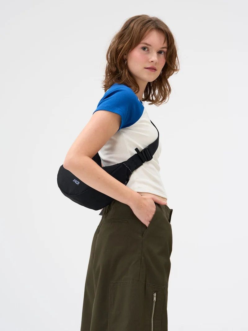 Sling Bag Small - Black