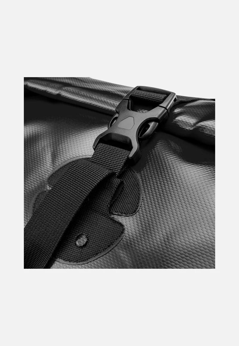 Rack-Pack 24L Schwarz - Dufflebag