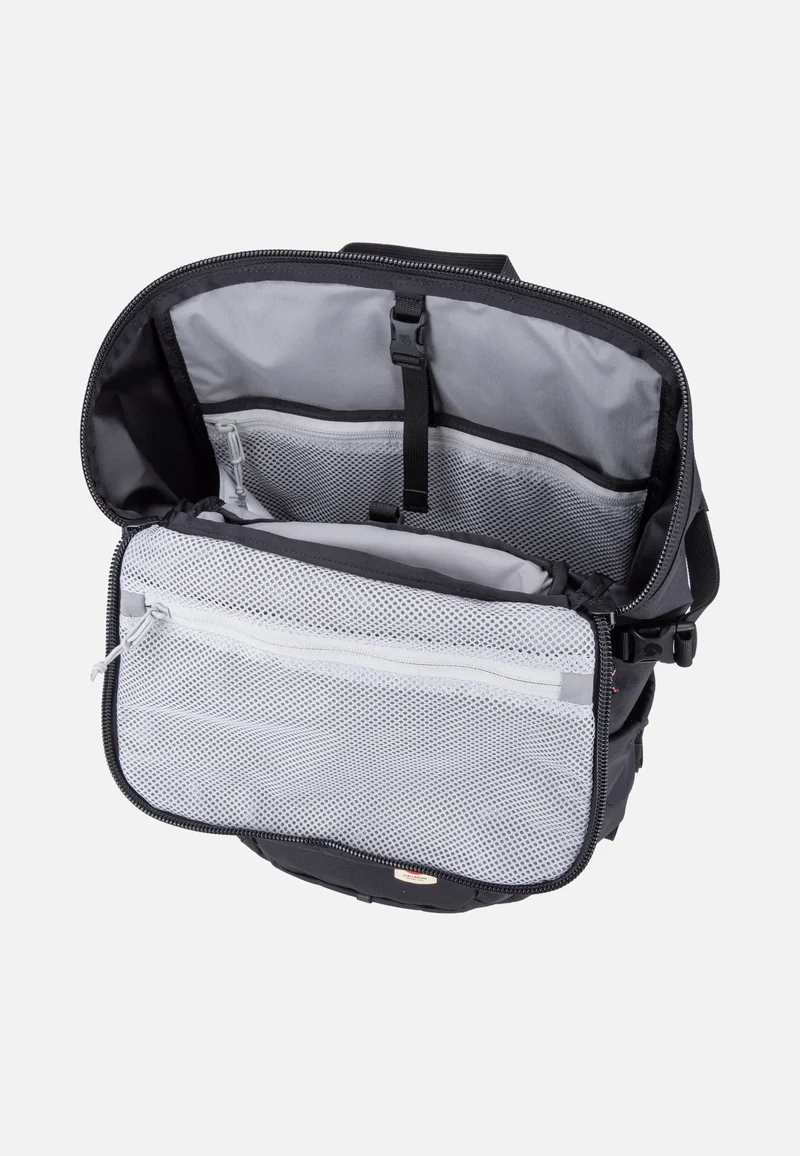 Skule Top Zip 30 Black - Rucksack