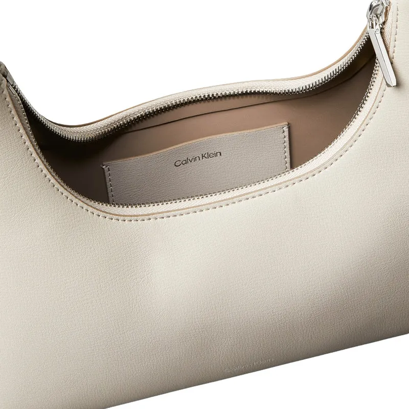 Calvin Klein Foil Logo - Schultertasche 29 cm (chateau/desert taupe)