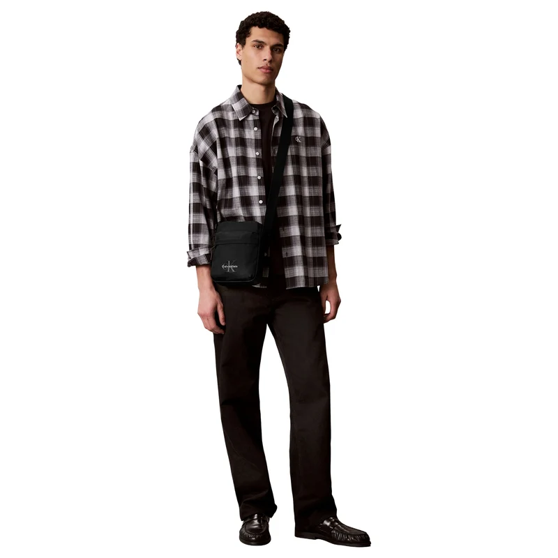Calvin Klein Bold Logo - Umhängetasche (black)