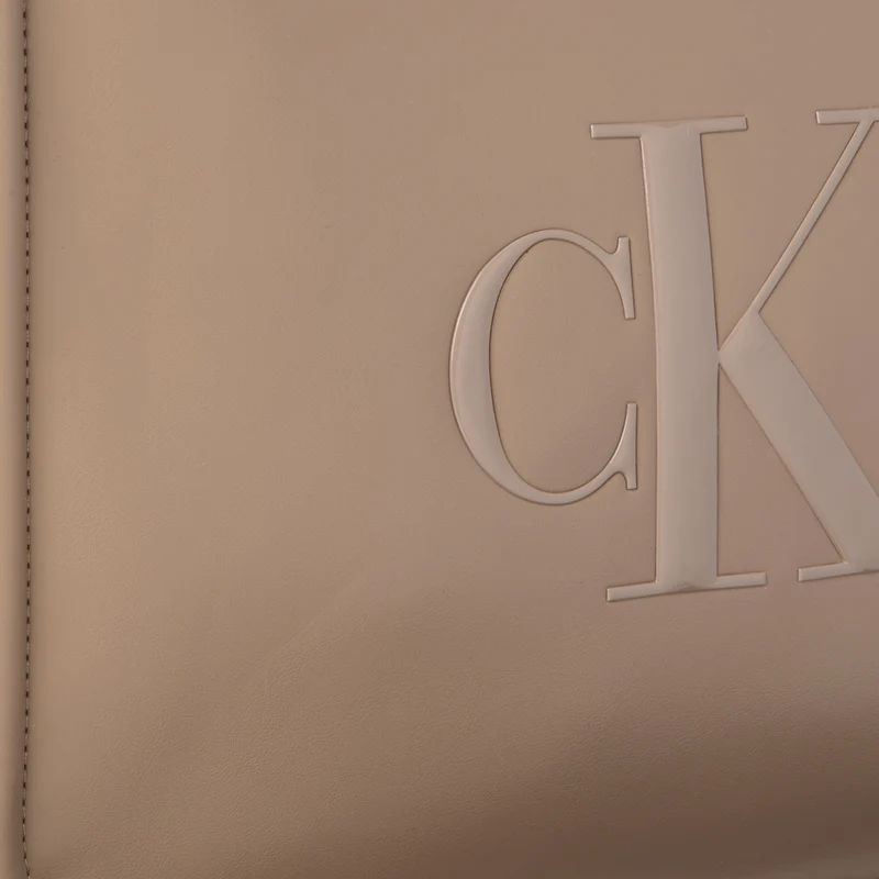 Calvin Klein Bold Medium - Shopper 48 cm (desert taupe)