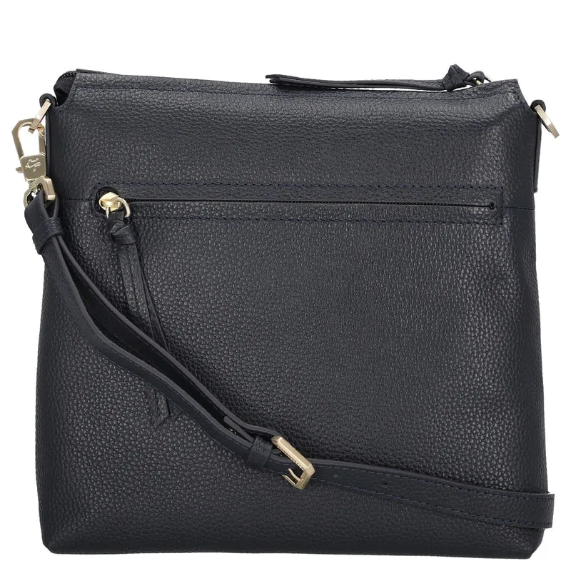 Braun Büffel Hanna - Schultertasche M 26 cm (navy)