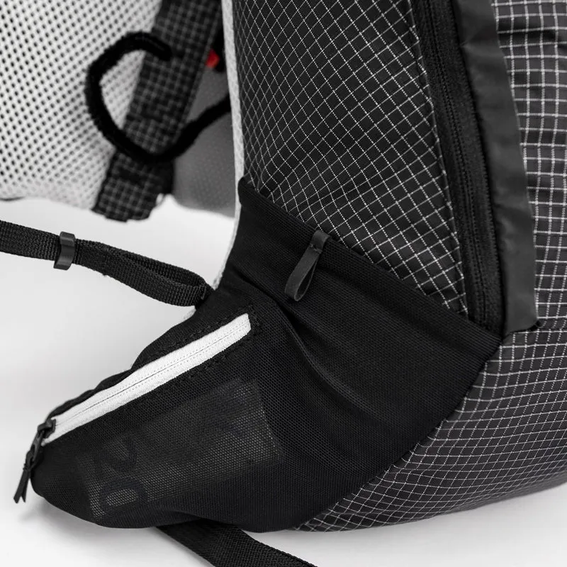 Cyclite Race Backpack / 02 - Fahrradrucksack 48 cm (black)