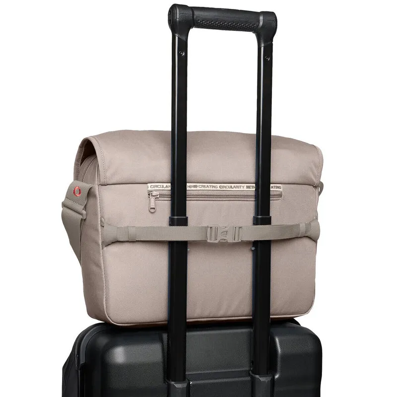 Vaude Coreway Messenger 13 - Umhängetasche 13.3" 38 cm (coconut)