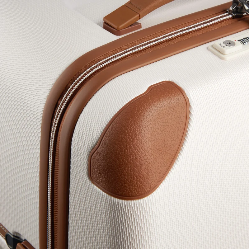 Delsey Paris Chatelet Air 2.0 - 4-Rollen-Trolley 82 cm (angora)