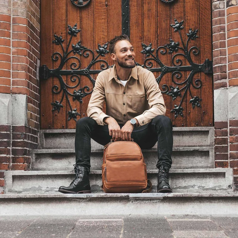 The Chesterfield Brand Austin - Rucksack 14" 39 cm (cognac)