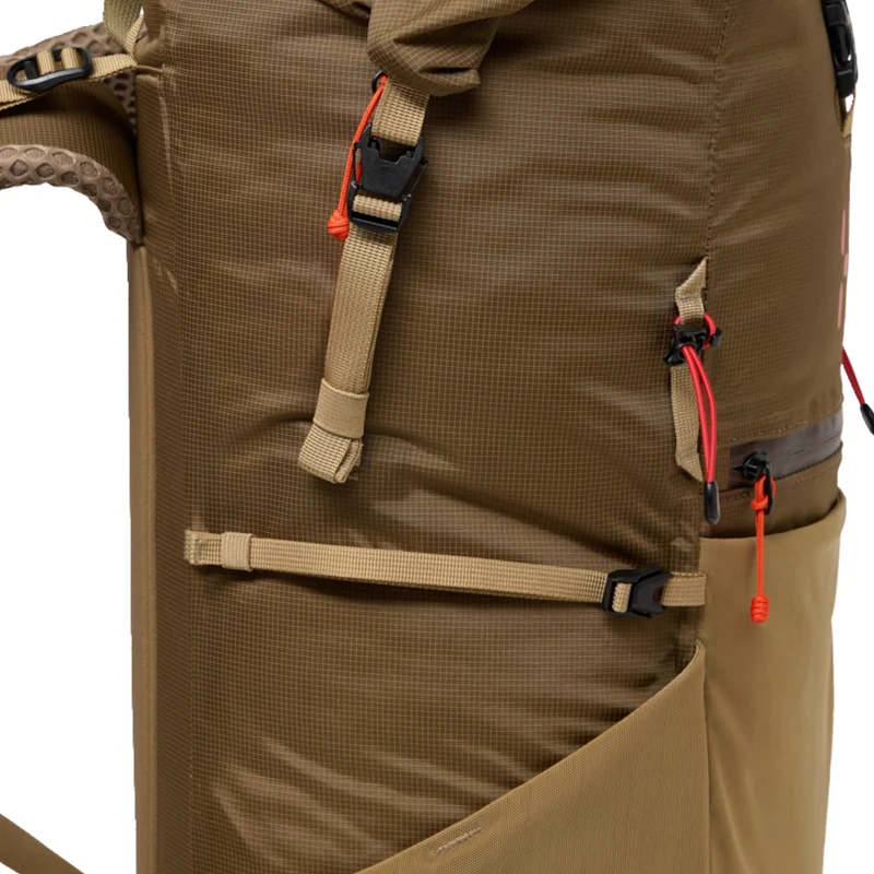 Haglöfs Magma Roll-top 40 WR - Wanderrucksack 52 cm (teak brown/oak brown)