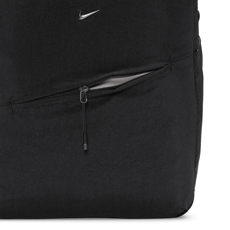 Nike Aura - Rucksack 43 cm (schwarz/gunmetal)