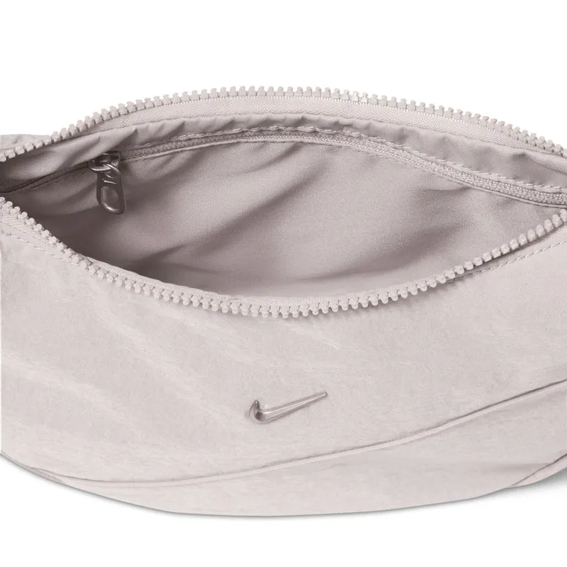 Nike Aura Crescent - Umhängetasche 30.5 cm (cream/metallic)