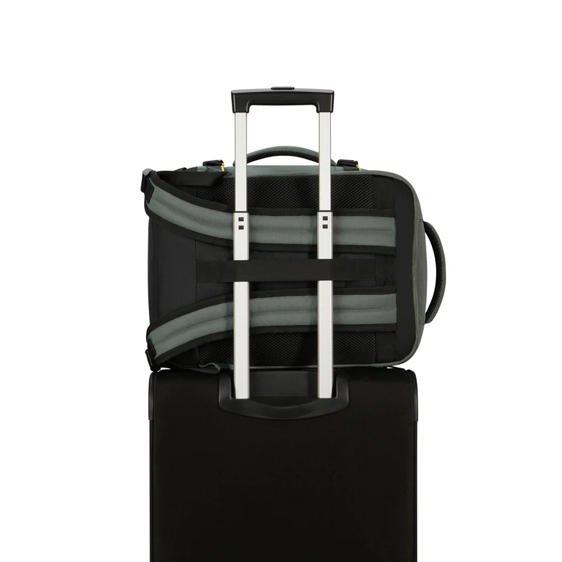 American Tourister Take2Cabin - Reiserucksack 15.6" S/M 40 cm (grün)