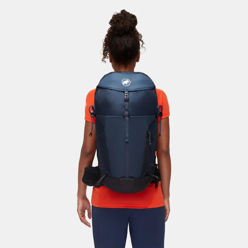Mammut Lithium 30 - Women's Wanderrucksack 51 cm (marine-black)