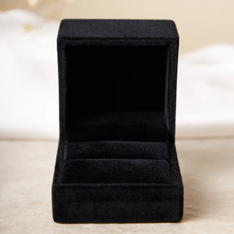 Isabel Bernard Cadeau d'Isabel Schwarz Luxus Ring Box VERP-IB-008