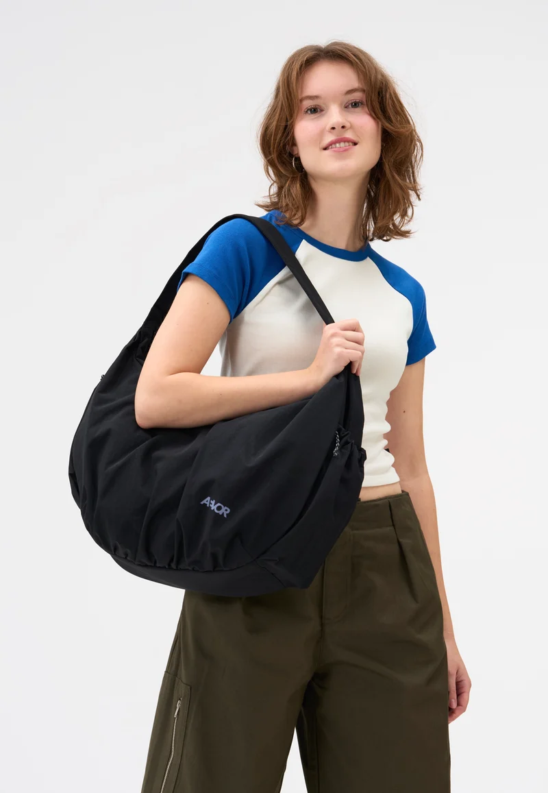 Slouchy Bag Black - Sling Bag