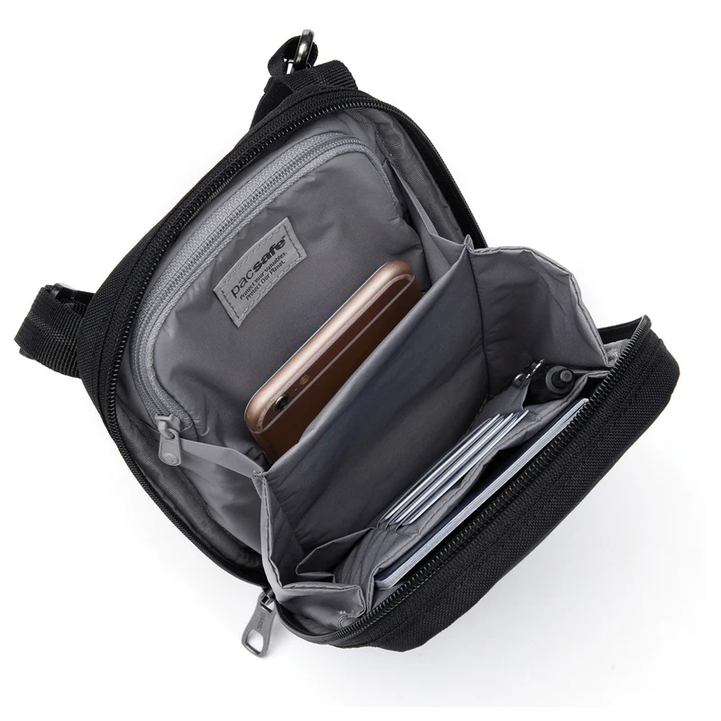 pacsafe RFIDsafe Tech Crossbody - Umhängetasche 22 cm (jet black)