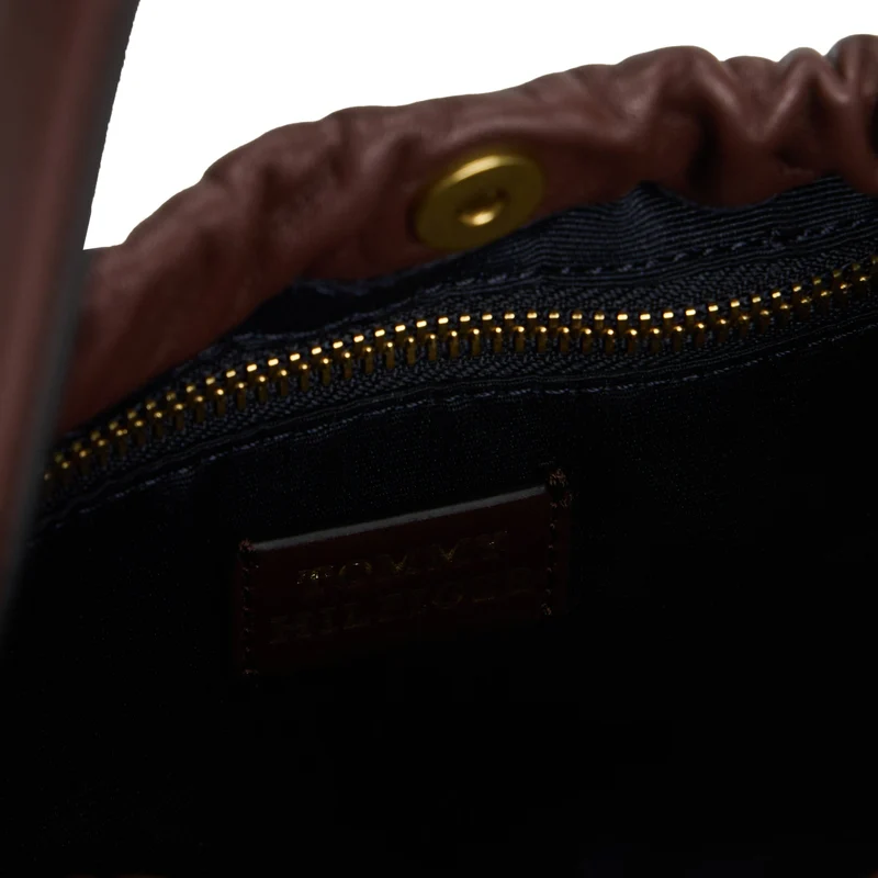 Tommy Hilfiger Soft Leather - Umhängetasche 22 cm (rich walnut)