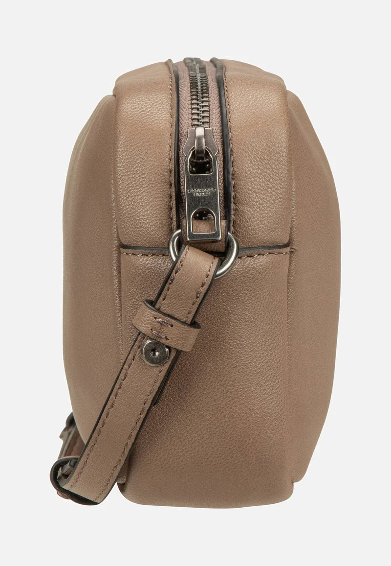 Maia Camera S Sheep Natural Neutral Gray - Crossbody Bag
