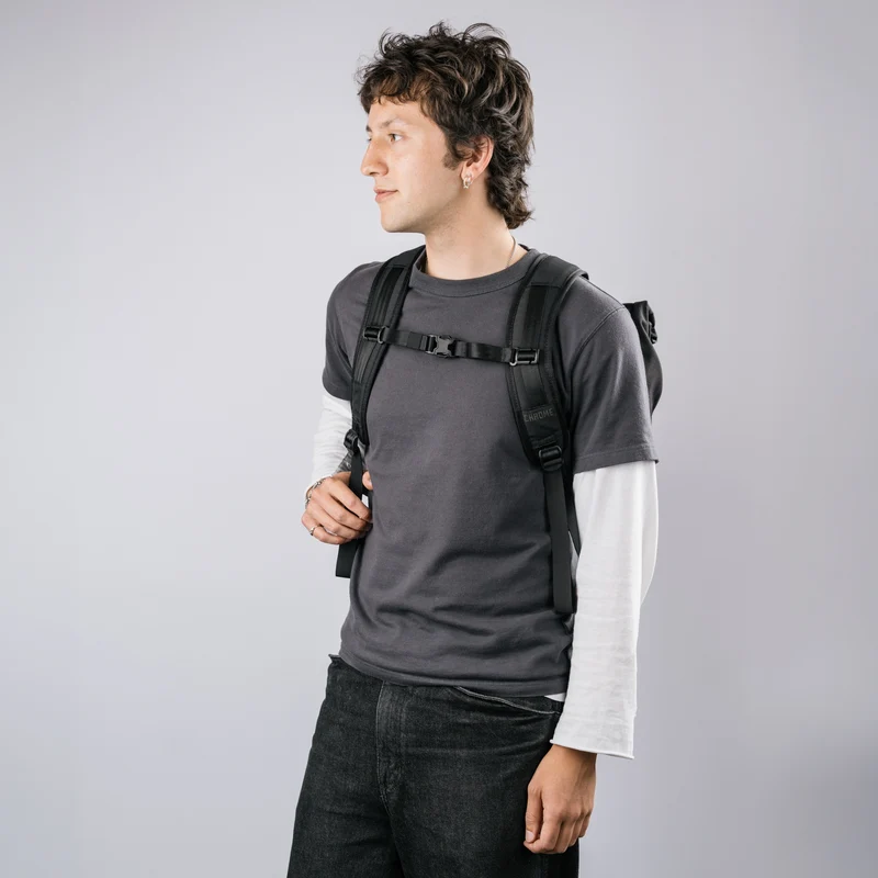 Chrome Initiate 26L Backpack - Rucksack 16" 47 cm (black)