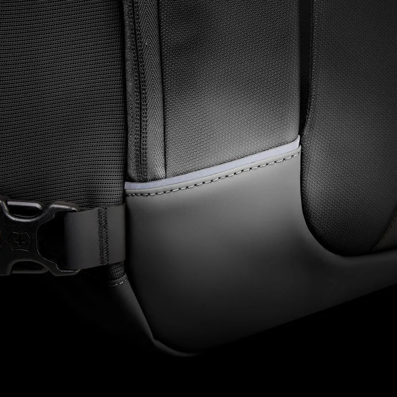 Victorinox Altmont Modern - Rollenreisetasche 55 cm (schwarz)
