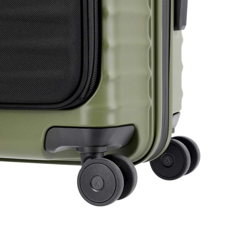 TITAN UPGRADE - 4-Rollen-Kabinentrolley S 55/23 cm mit Vortasche (forest green)