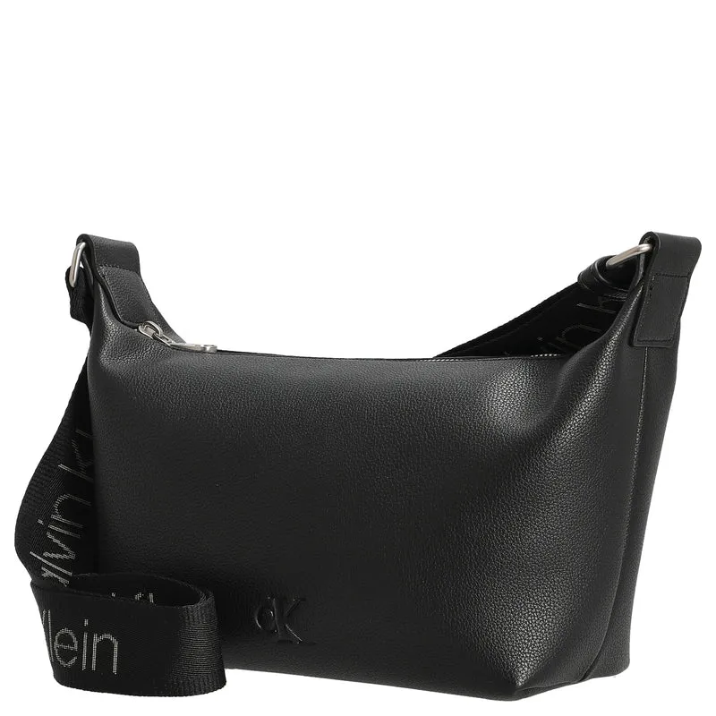 Calvin Klein Ultralight - Umhängetasche 21 cm (schwarz)
