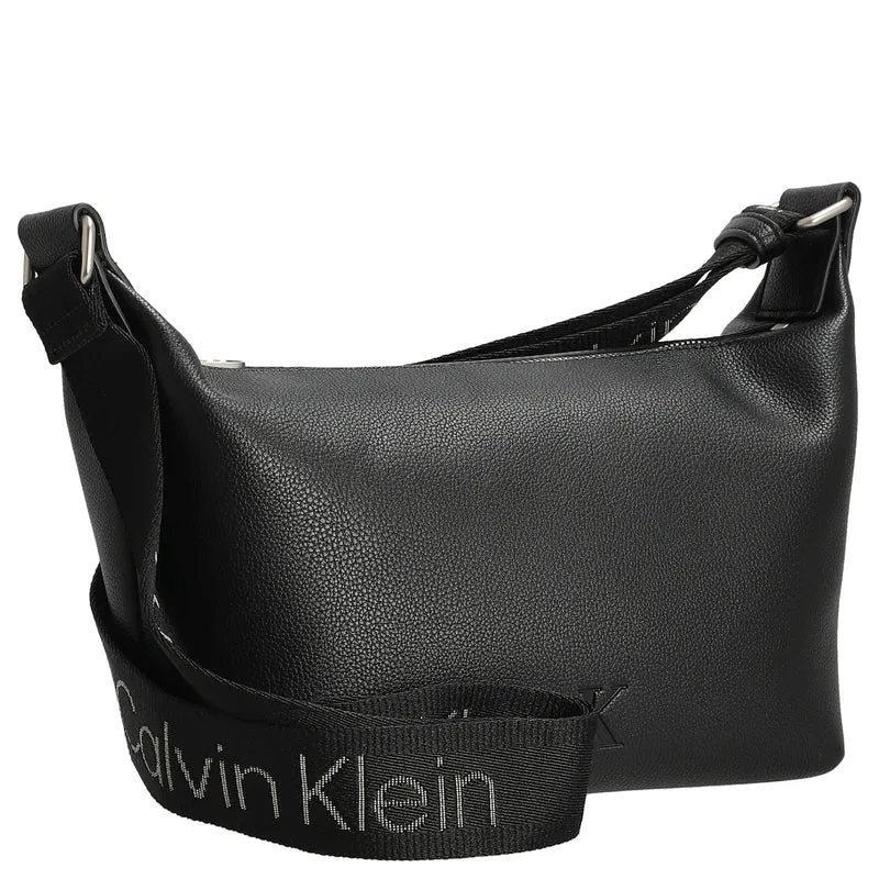 Calvin Klein Ultralight - Umhängetasche 21 cm (schwarz)